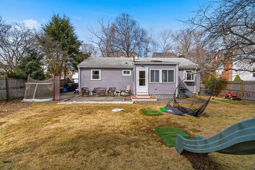 Photo of 25 Hazelmere Rd