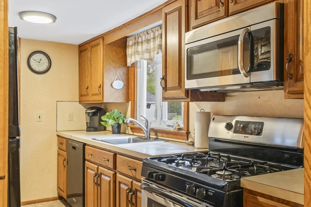 Photo of 105 Ann Vinal Rd