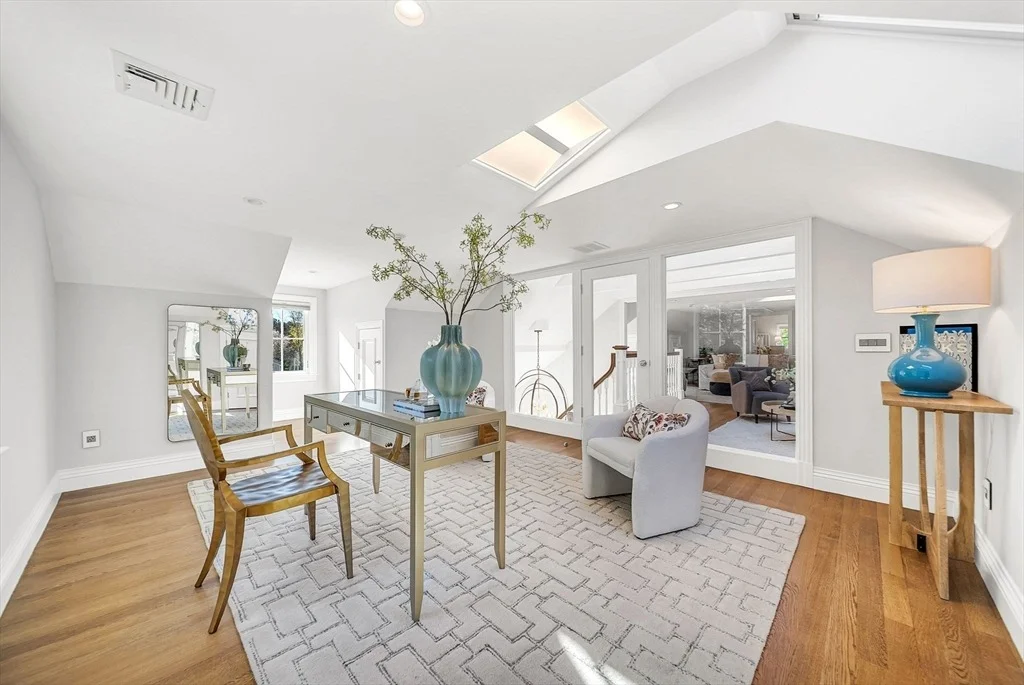Photo of 48 Marshall Rd