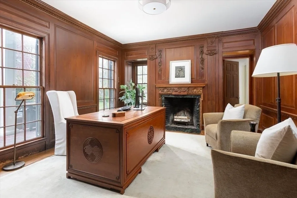 Photo of 300 Warren St.