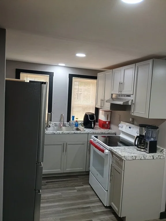 Photo of 273 Pleasant St