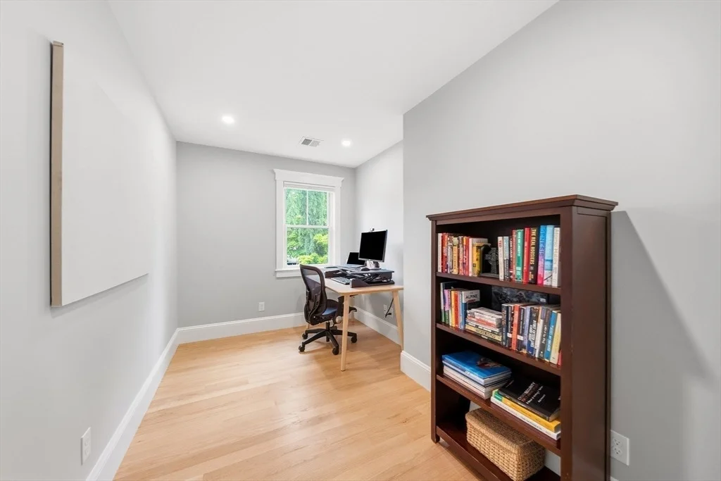 Photo of 4 Whitcomb Street