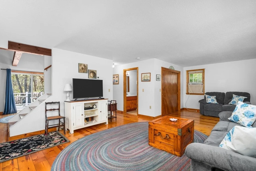 Photo of 21 2nd St