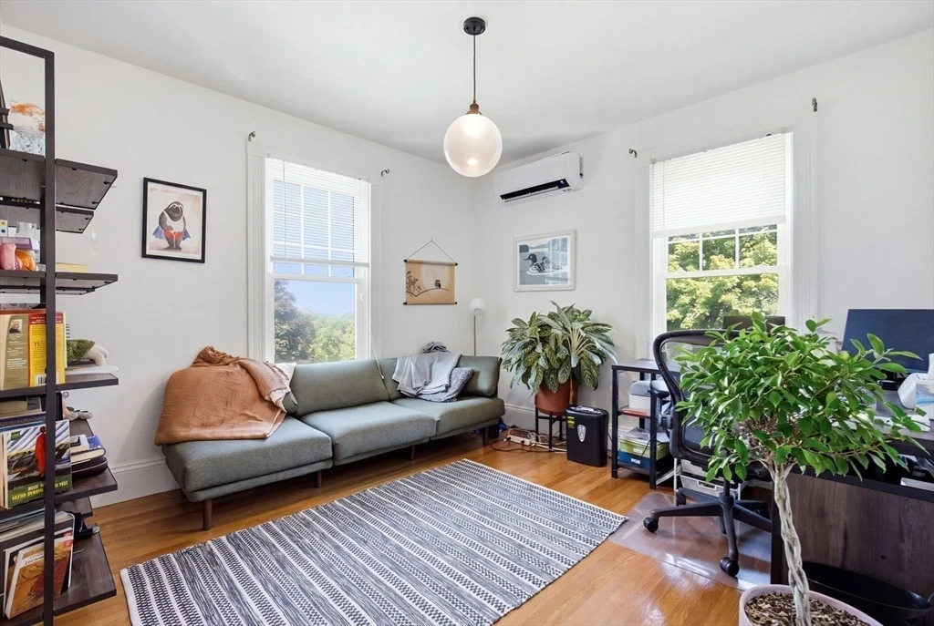 Photo of 70 Park Avenue