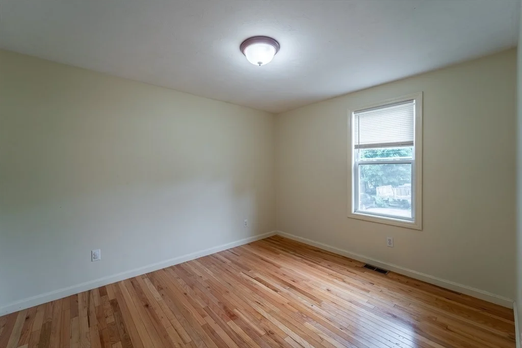 Photo of 110 Glendale St