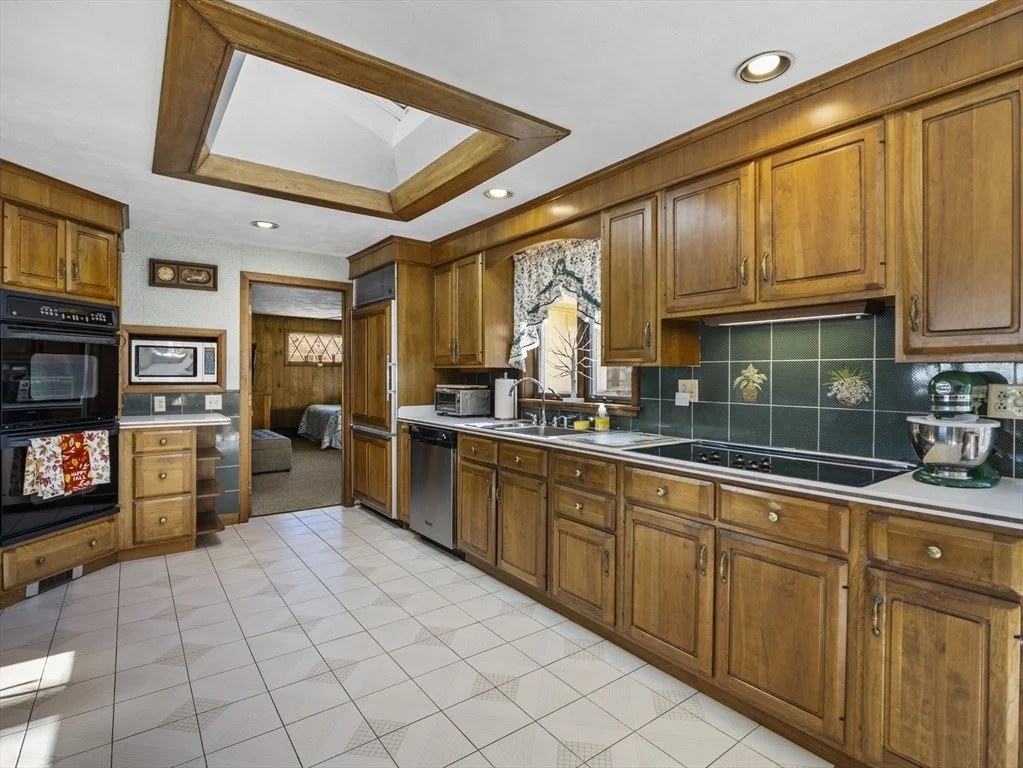 Photo of 11 Reservoir Dr.