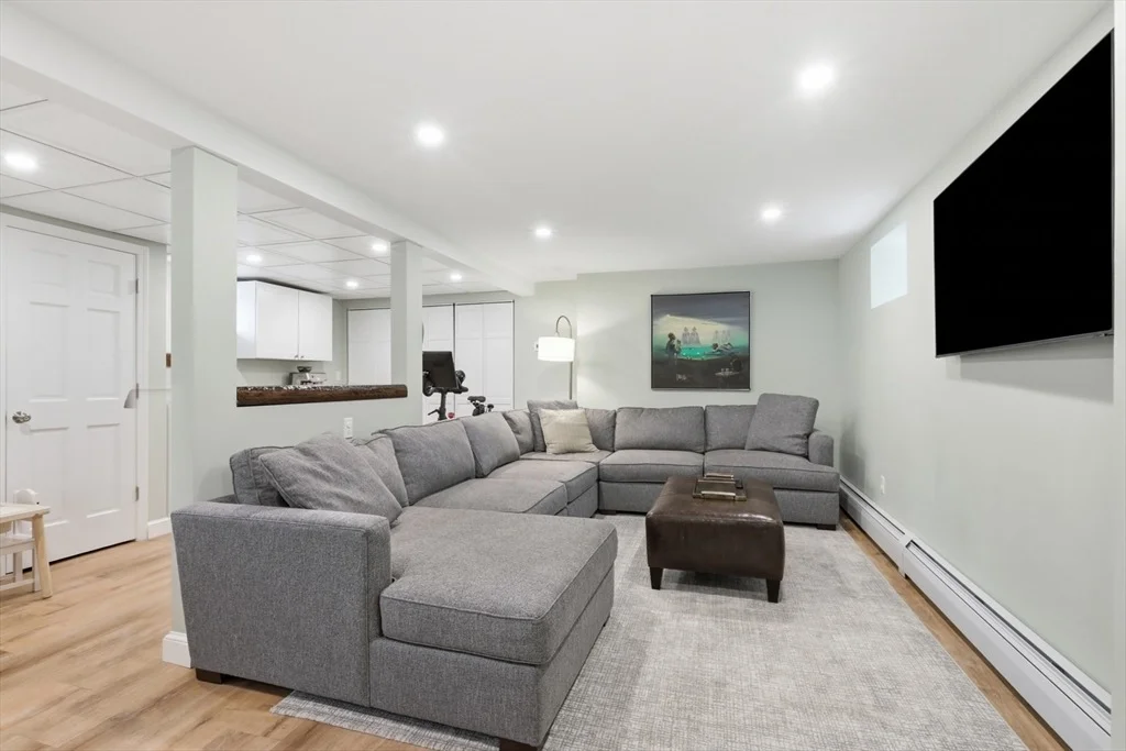 Photo of 9 Mendum Street