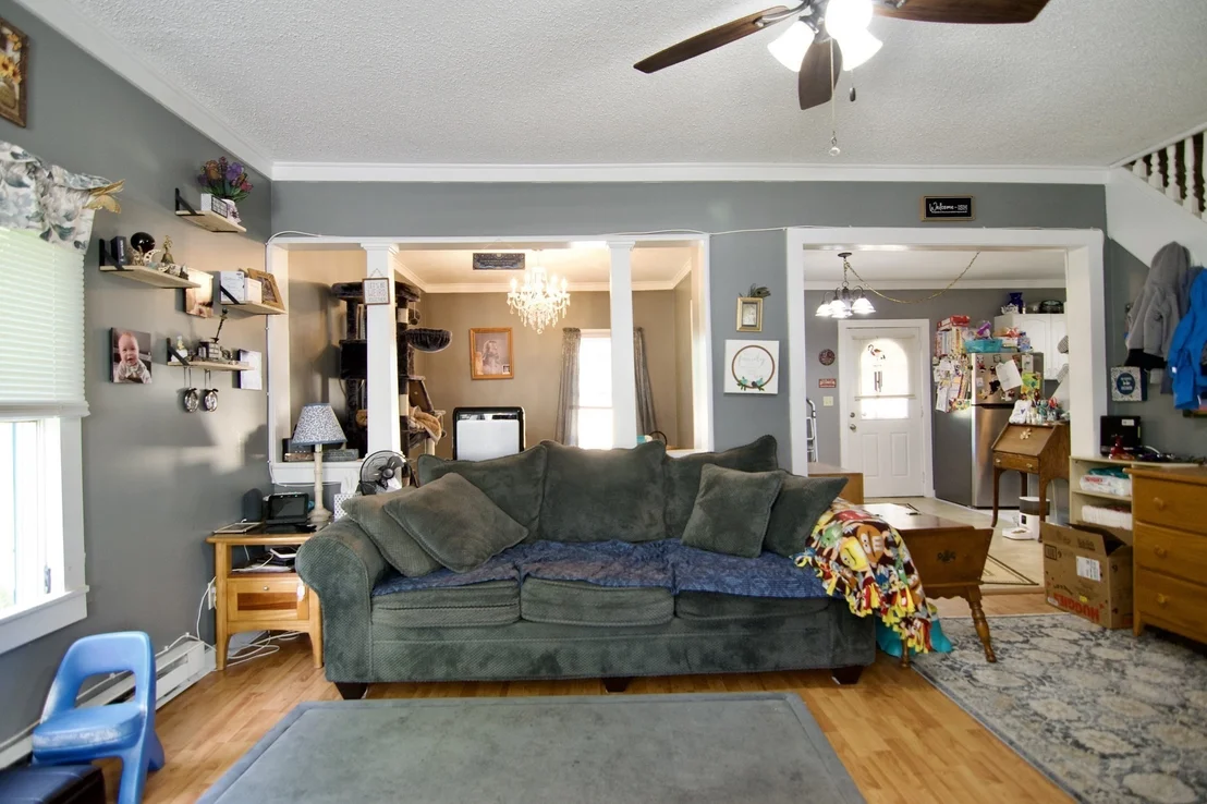 Photo of 35 Thayer Ave