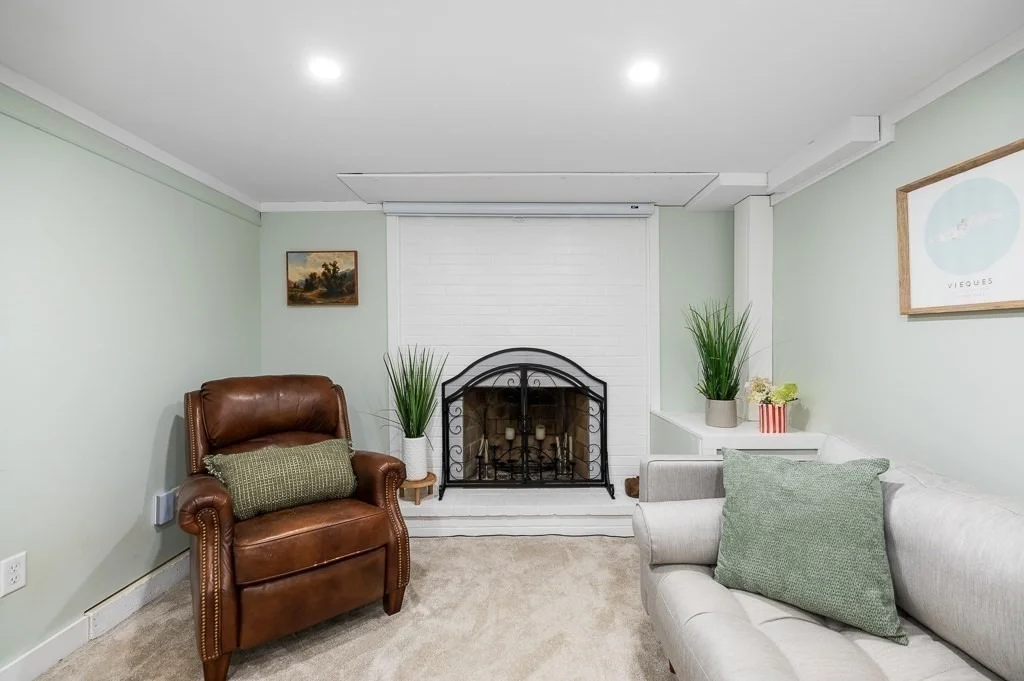 Photo of 15 Saville Road