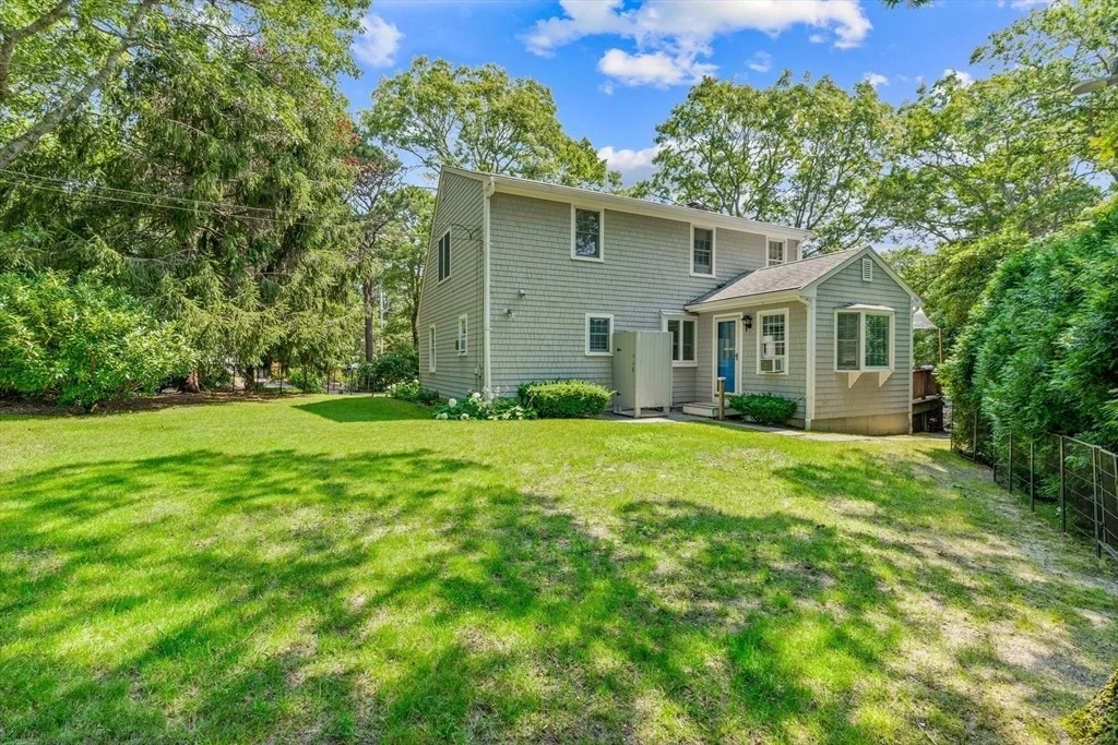 Photo of 20 Monahansett Rd