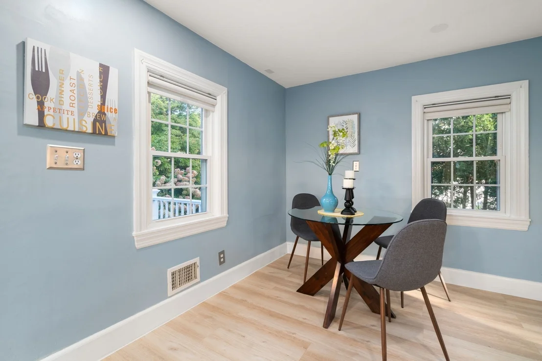 Photo of 31 Rockmont Road