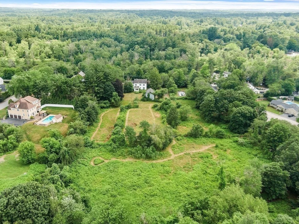 Photo of 245 Elm St