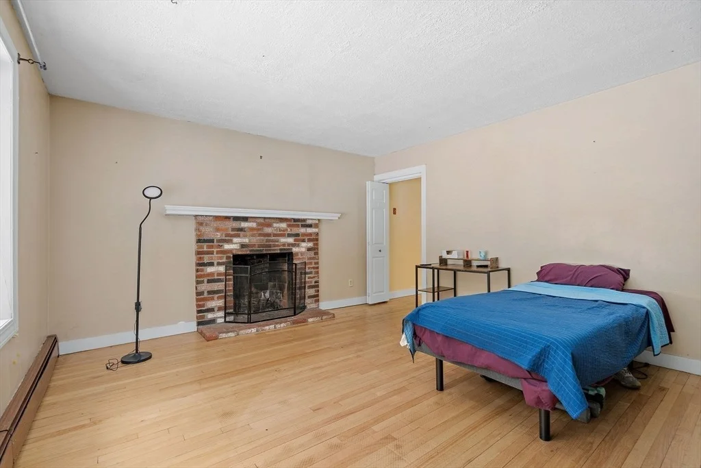 Photo of 79 Royce Rd