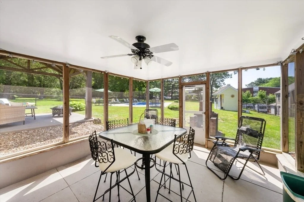 Photo of 472 Potter Rd.