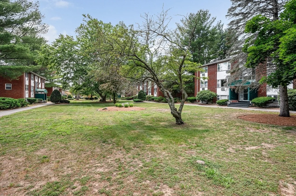 Photo of Unit 7 at A4 Colonial Dr