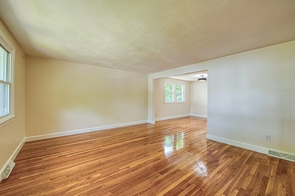 Photo of 143 Ryan Rd