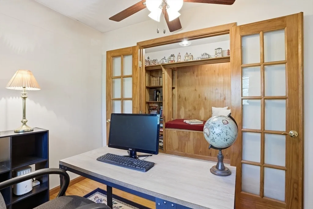 Photo of 25 Thomas Pl