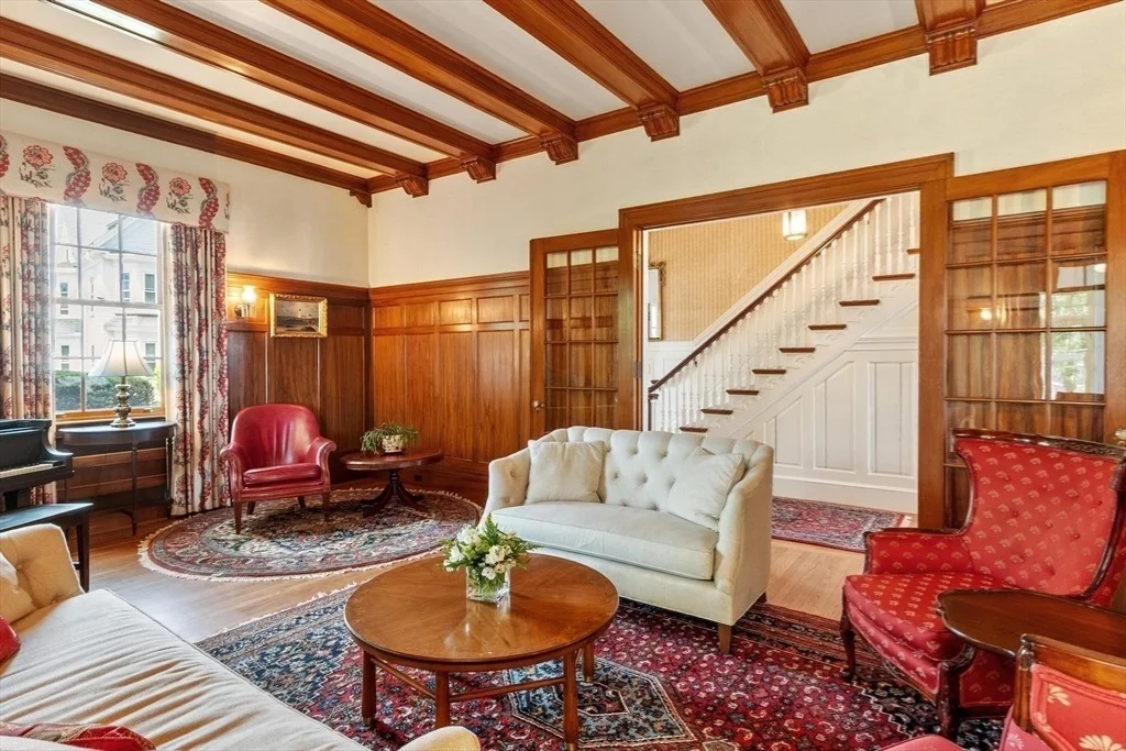 Photo of 89 Lothrop Street