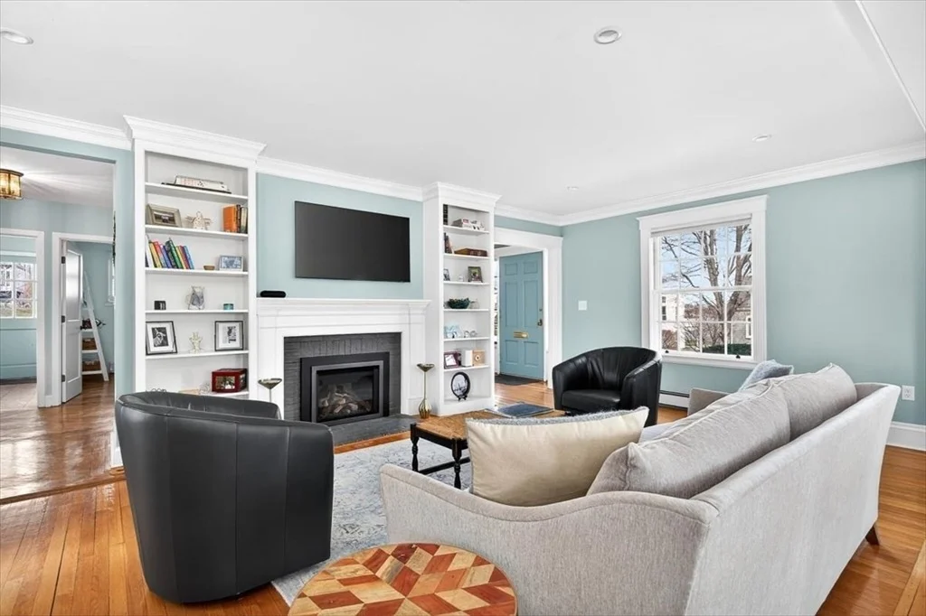 Photo of 142 Otis St