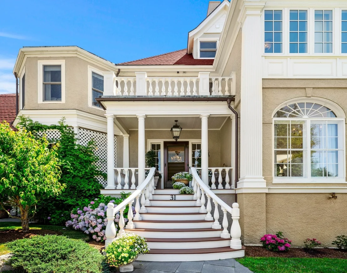 Photo of 31 Shore Rd.