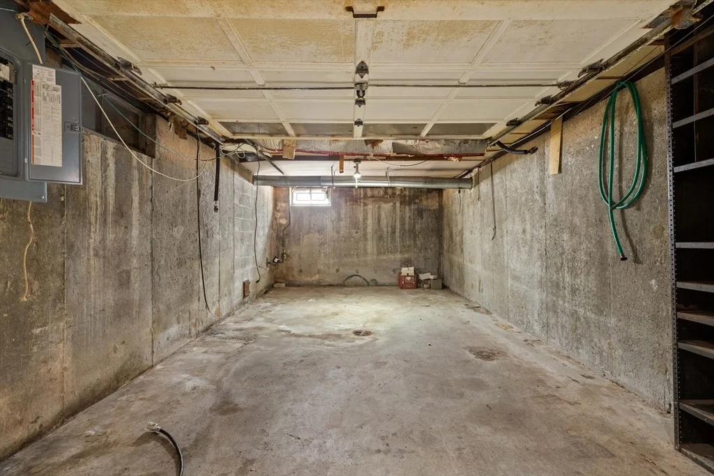 Photo of 290 Main St