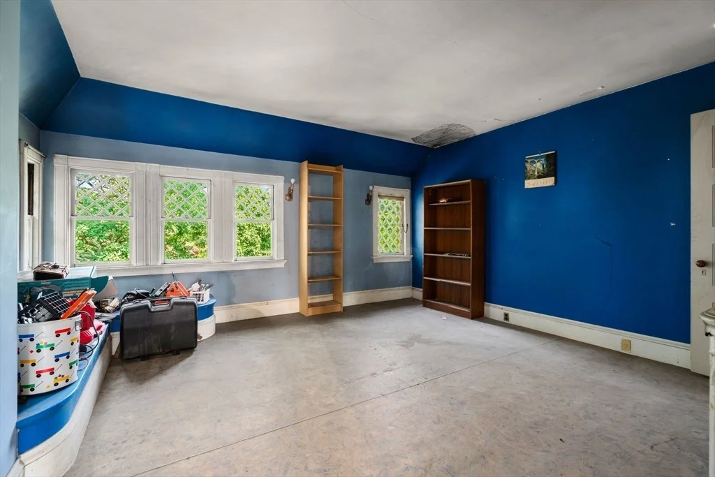 Photo of 379 Central