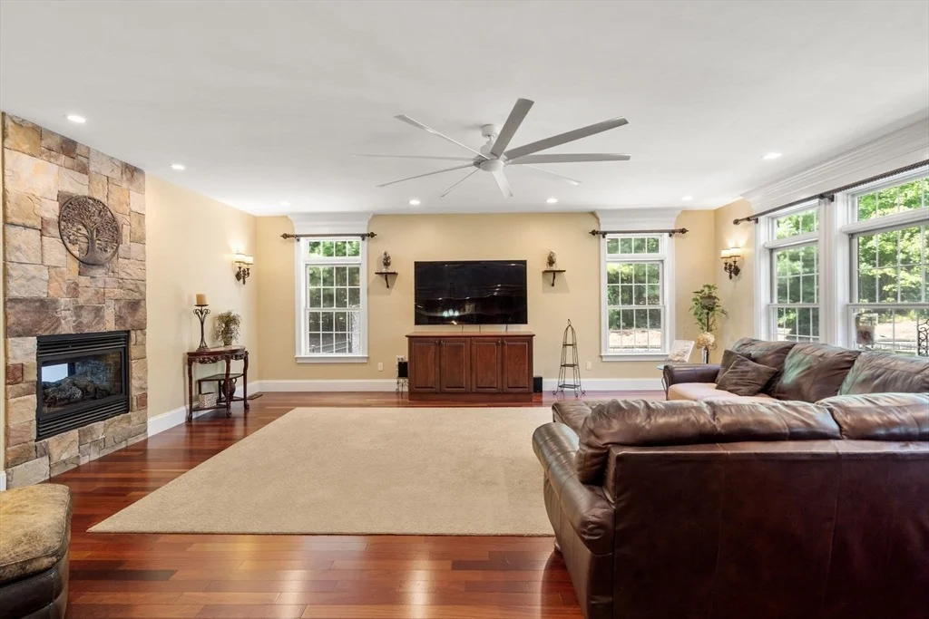 Photo of 50 Opal Circle