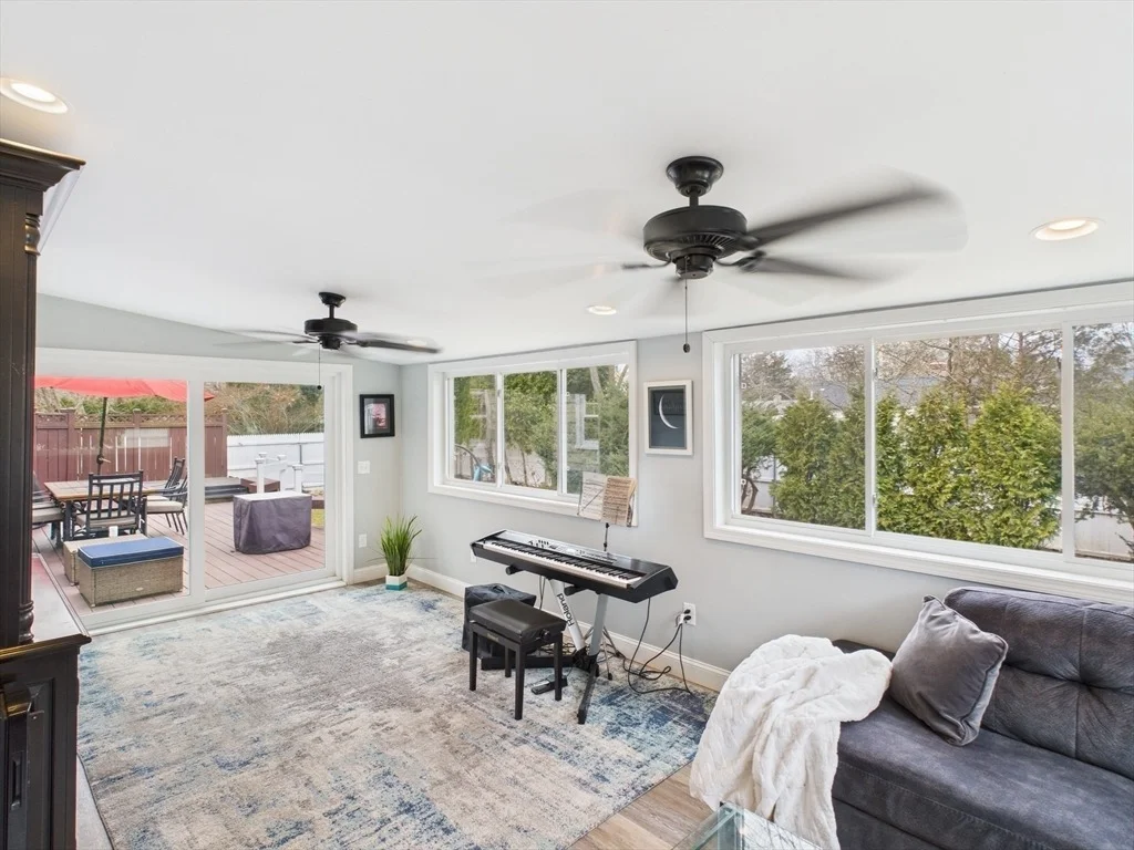 Photo of 17 Meadowbrook Drive