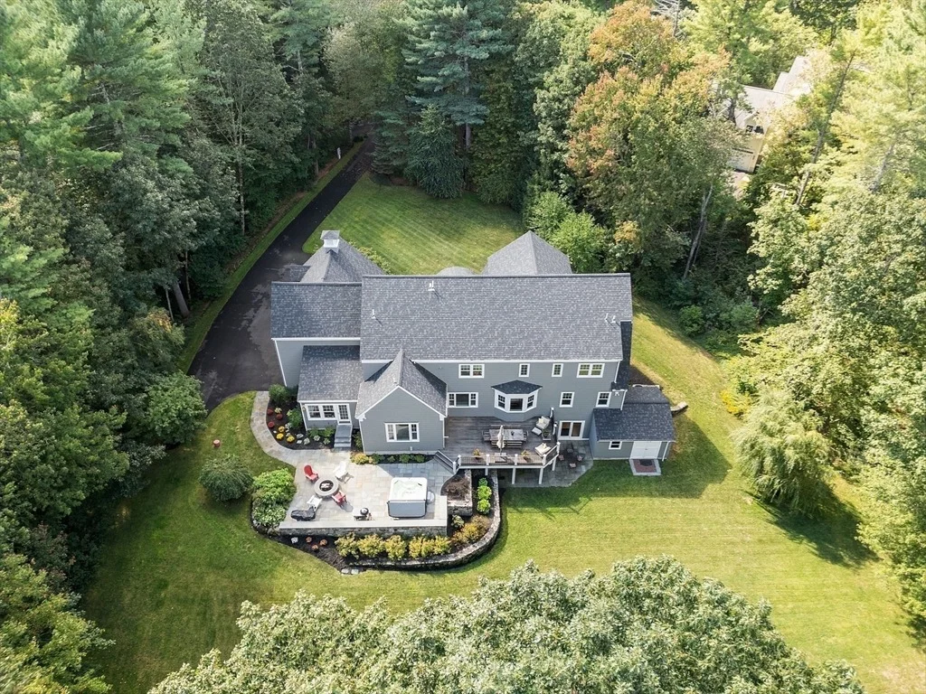Photo of 80 Daniels Ln