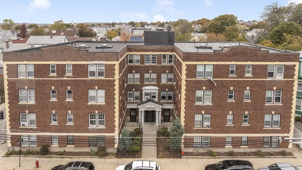 Photo of Unit 46 at 68 Linden St