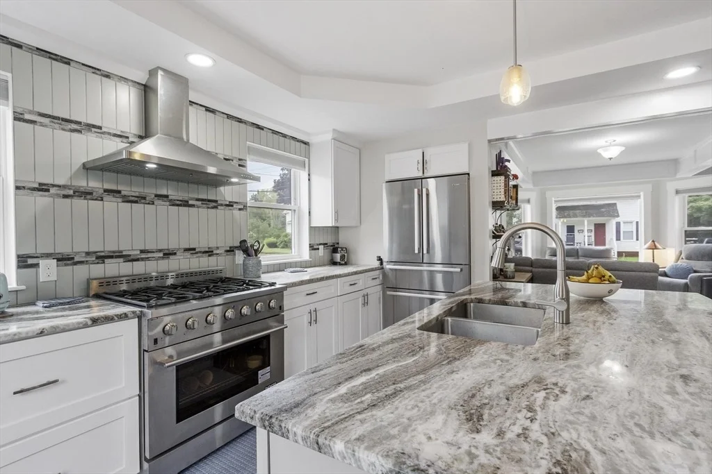 Photo of 180 Spring St