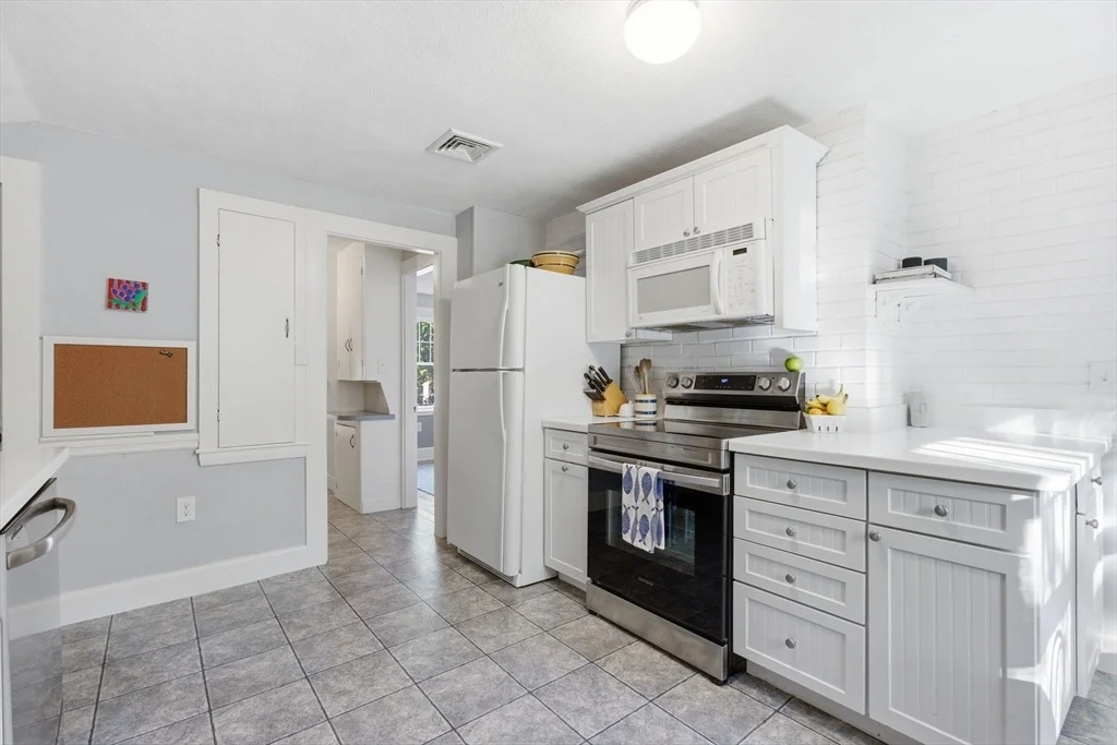 Photo of 120 Summer Ave