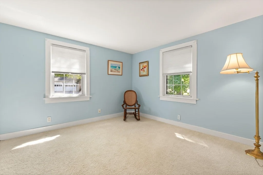 Photo of 100 Pleasant Street