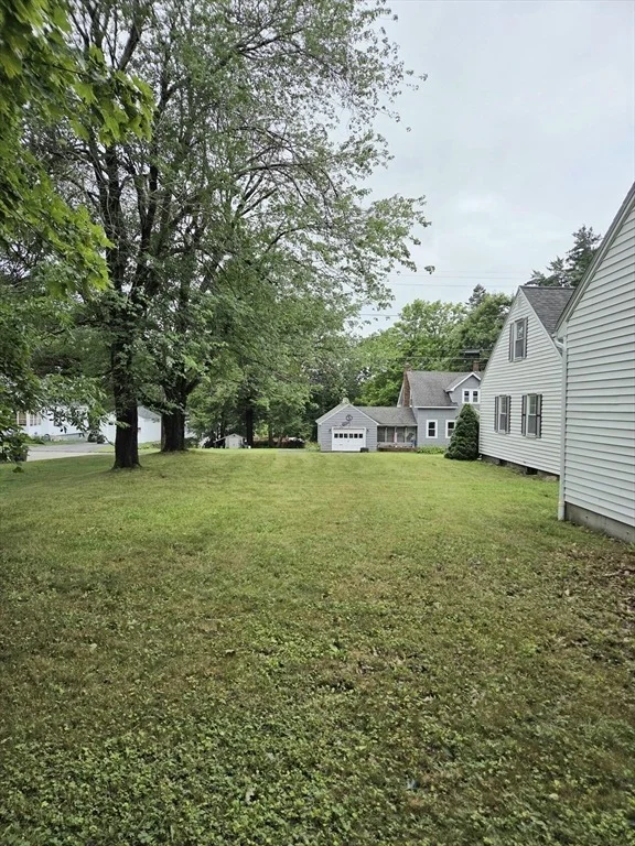 Photo of 110 Barthel Ave