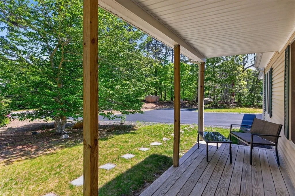 Photo of 98 Leland Rd