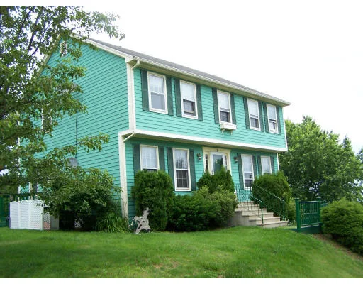 Photo of 18 Foxmeadow Drive
