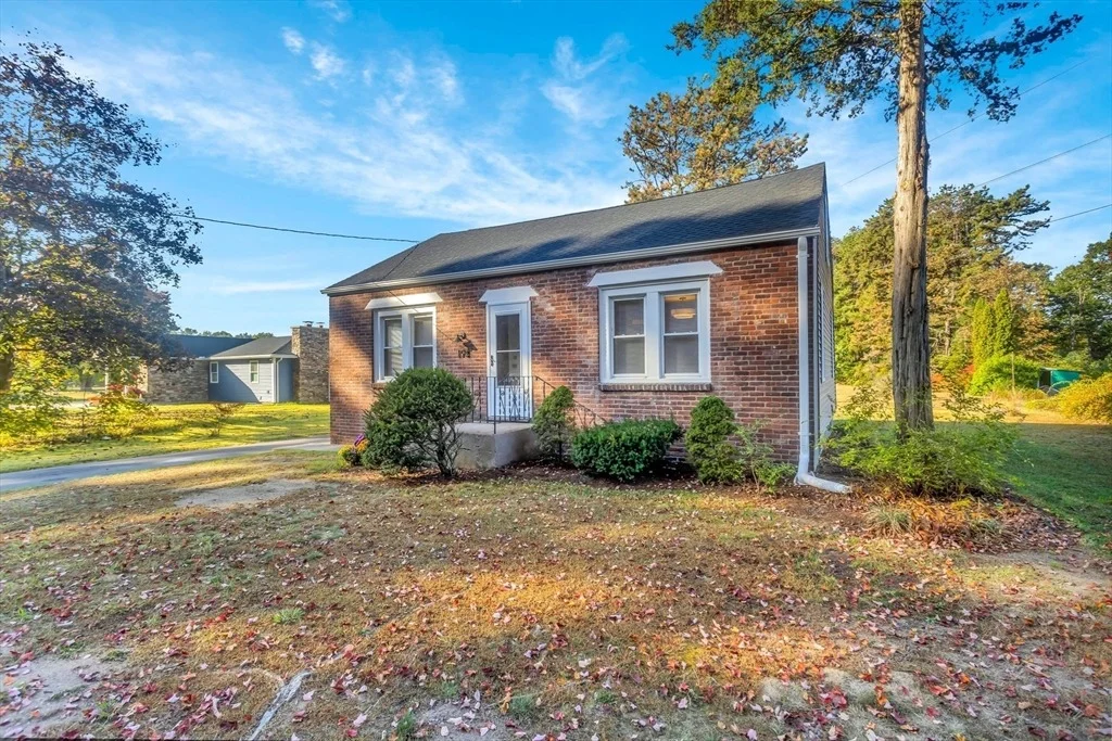 Photo of 194 Lockhouse Rd