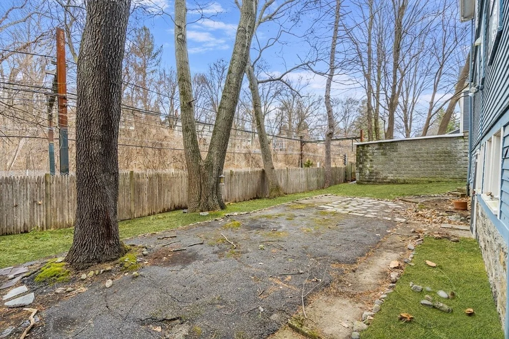 Photo of 187 Clark Rd