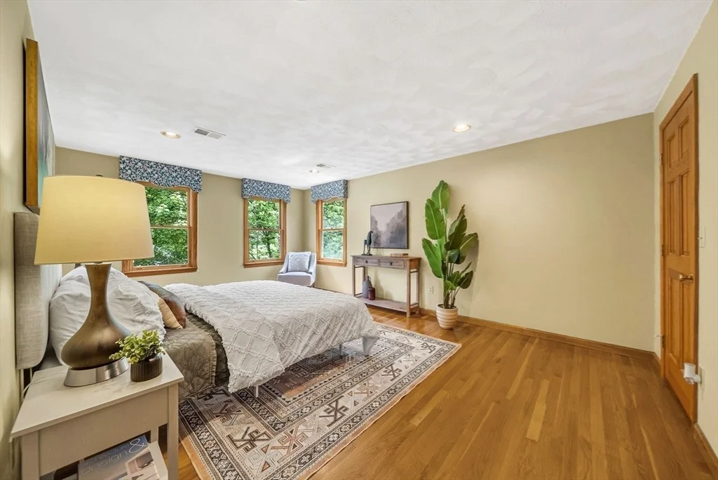 Photo of 83 Jefferson Rd