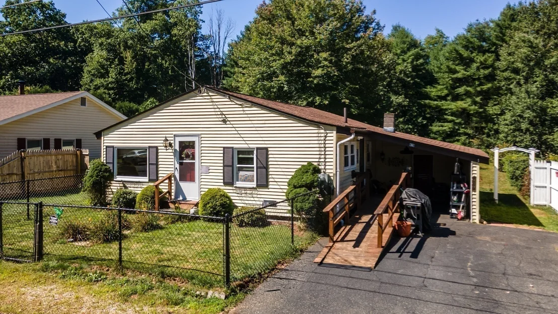 Photo of 419 Harvard Ave