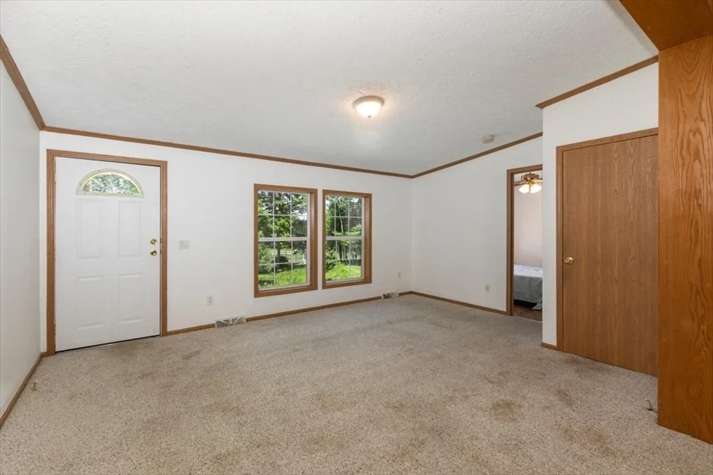 Photo of 98 Hurricane Rd