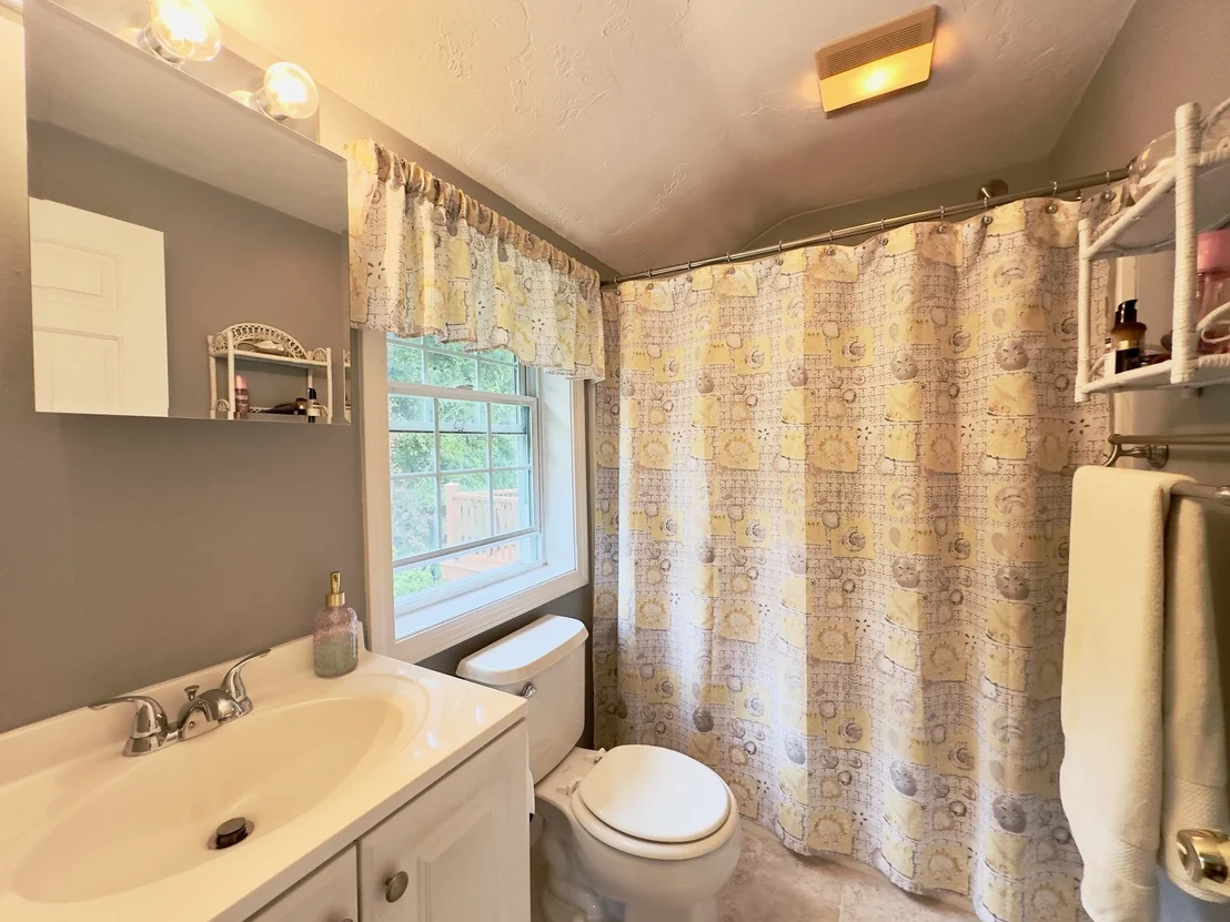 Photo of 75 Moreland Green Dr