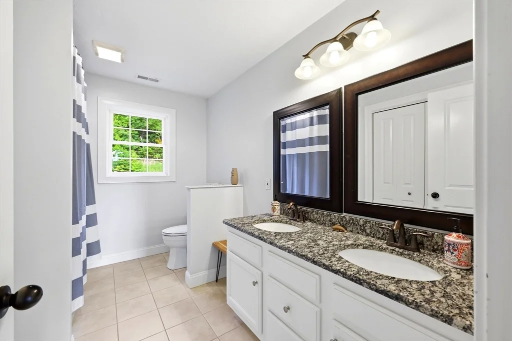 Photo of 34 Bissonnette Cir