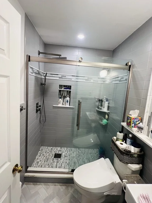 Photo of Unit 6E at 84 Walpole St