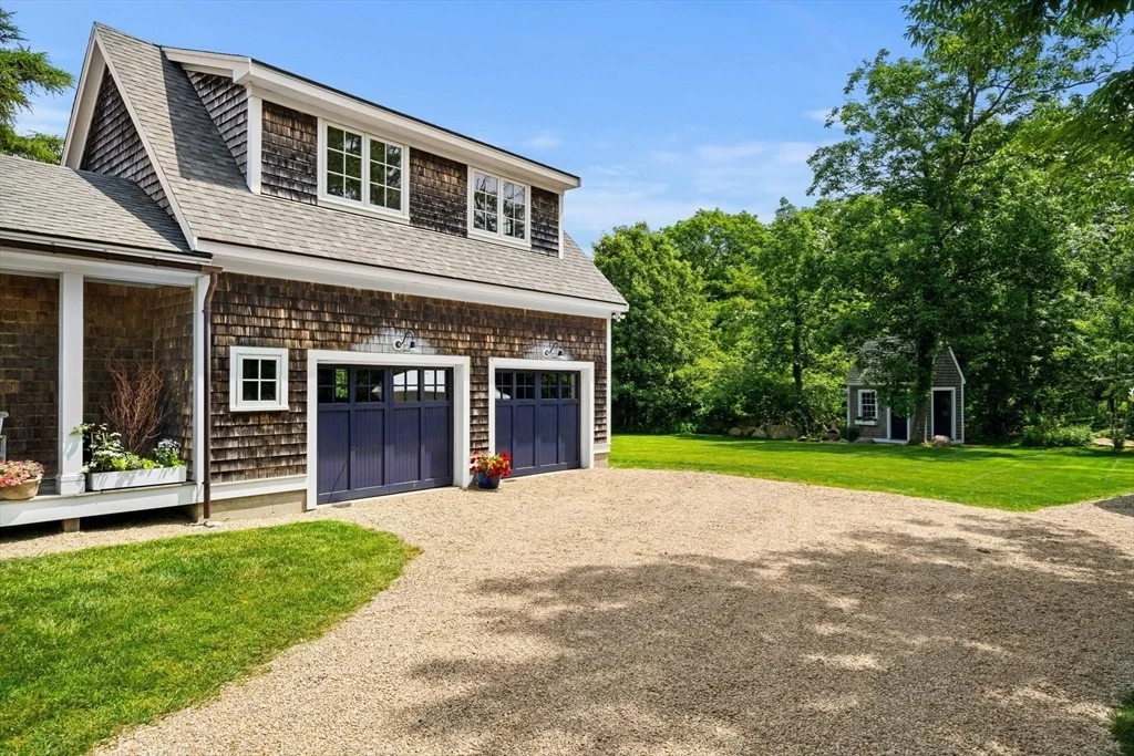 Photo of 92 Phillips Ave