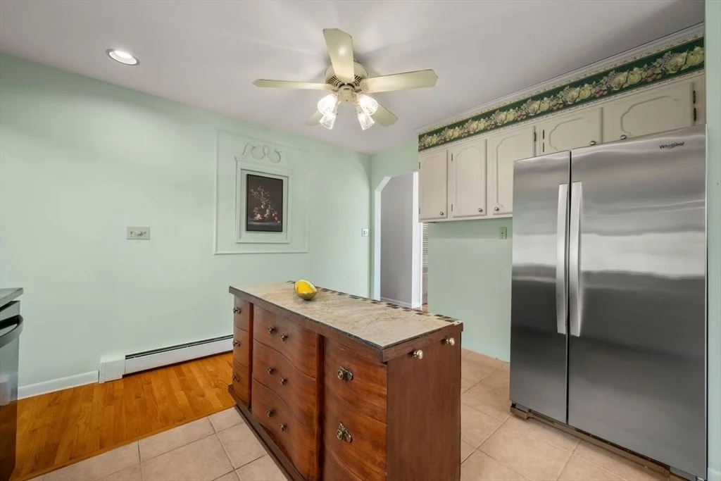 Photo of 56 Meadowview Road