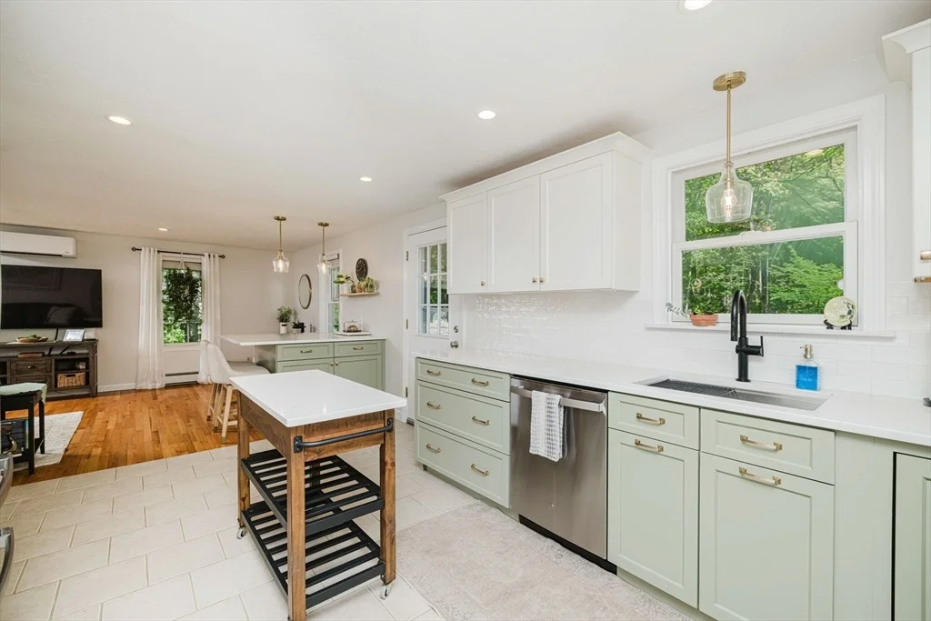 Photo of 187 John Scott Blvd