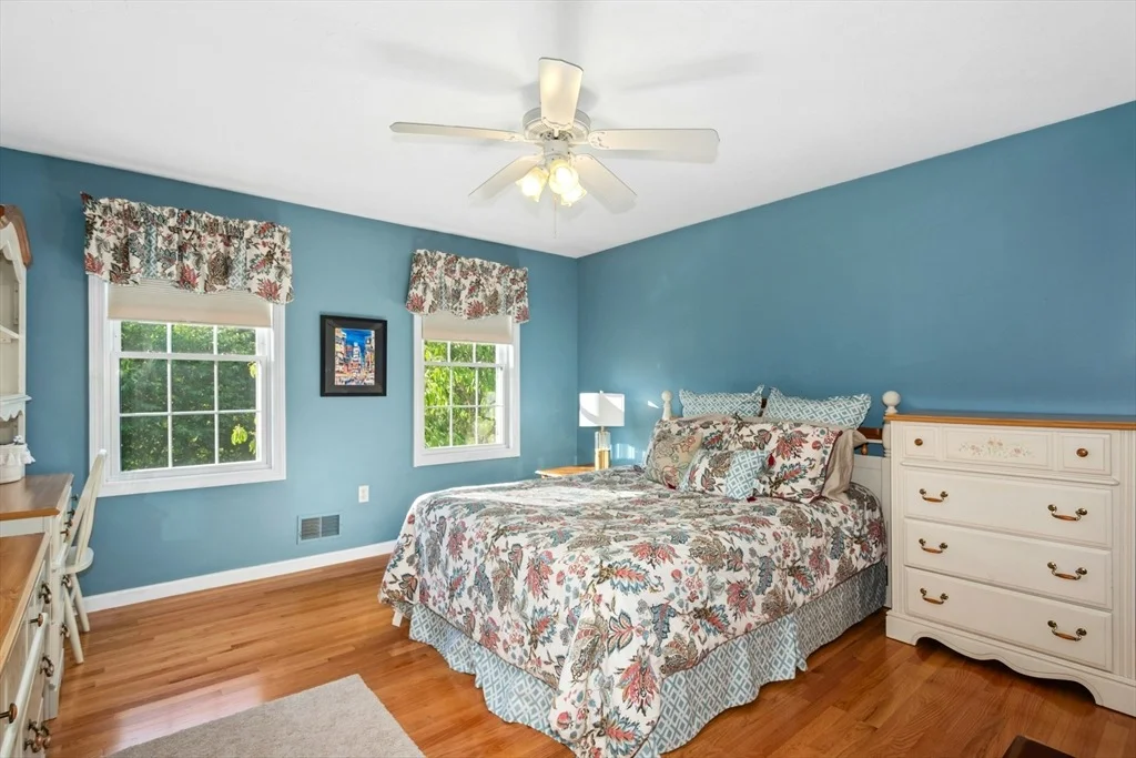Photo of 75 Kennedy Circle