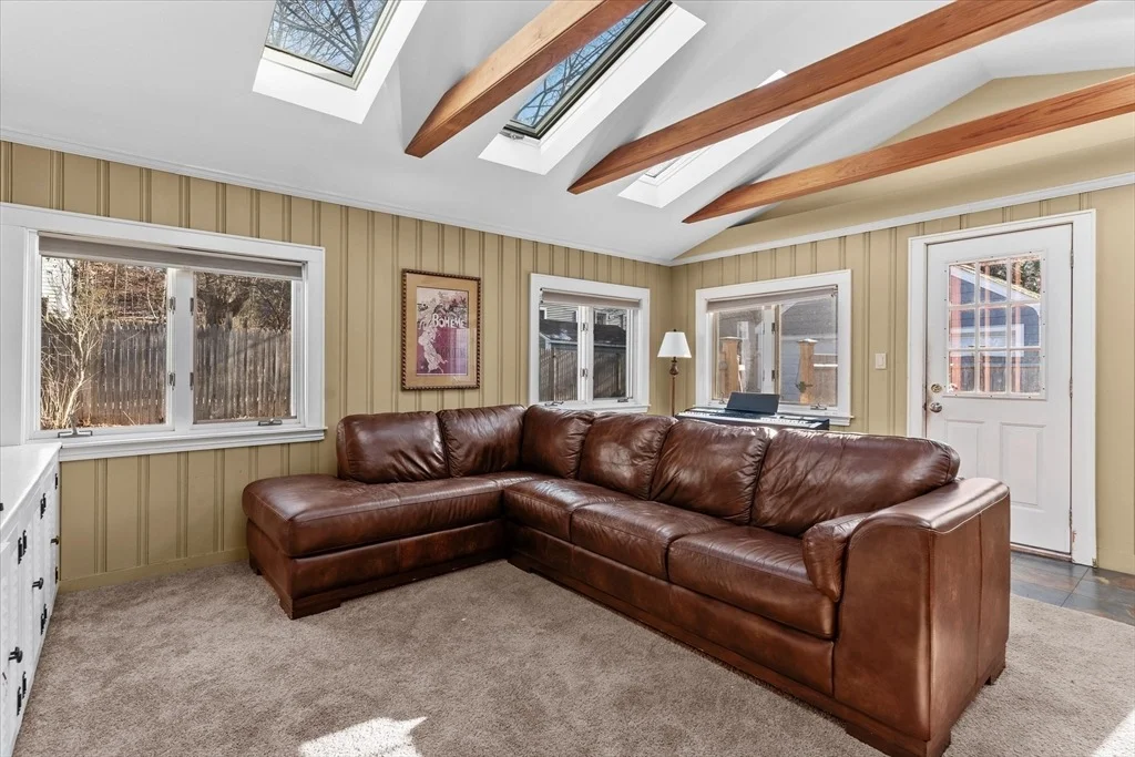 Photo of 12 Sylvan Rd