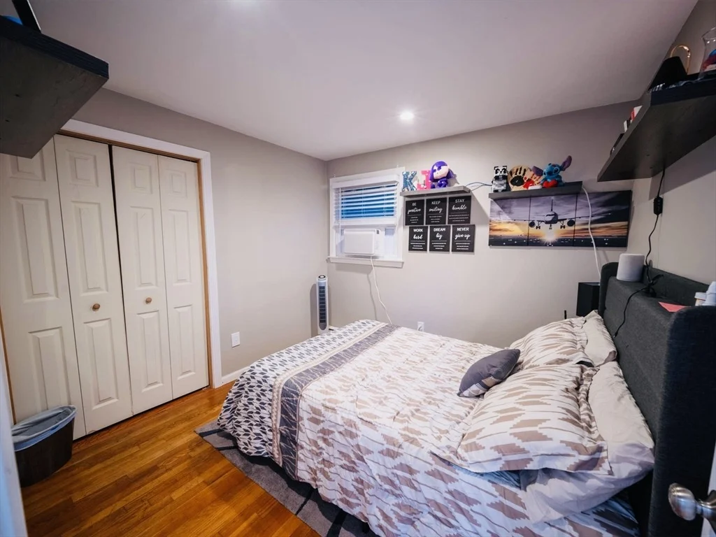 Photo of 21 Helen Dr